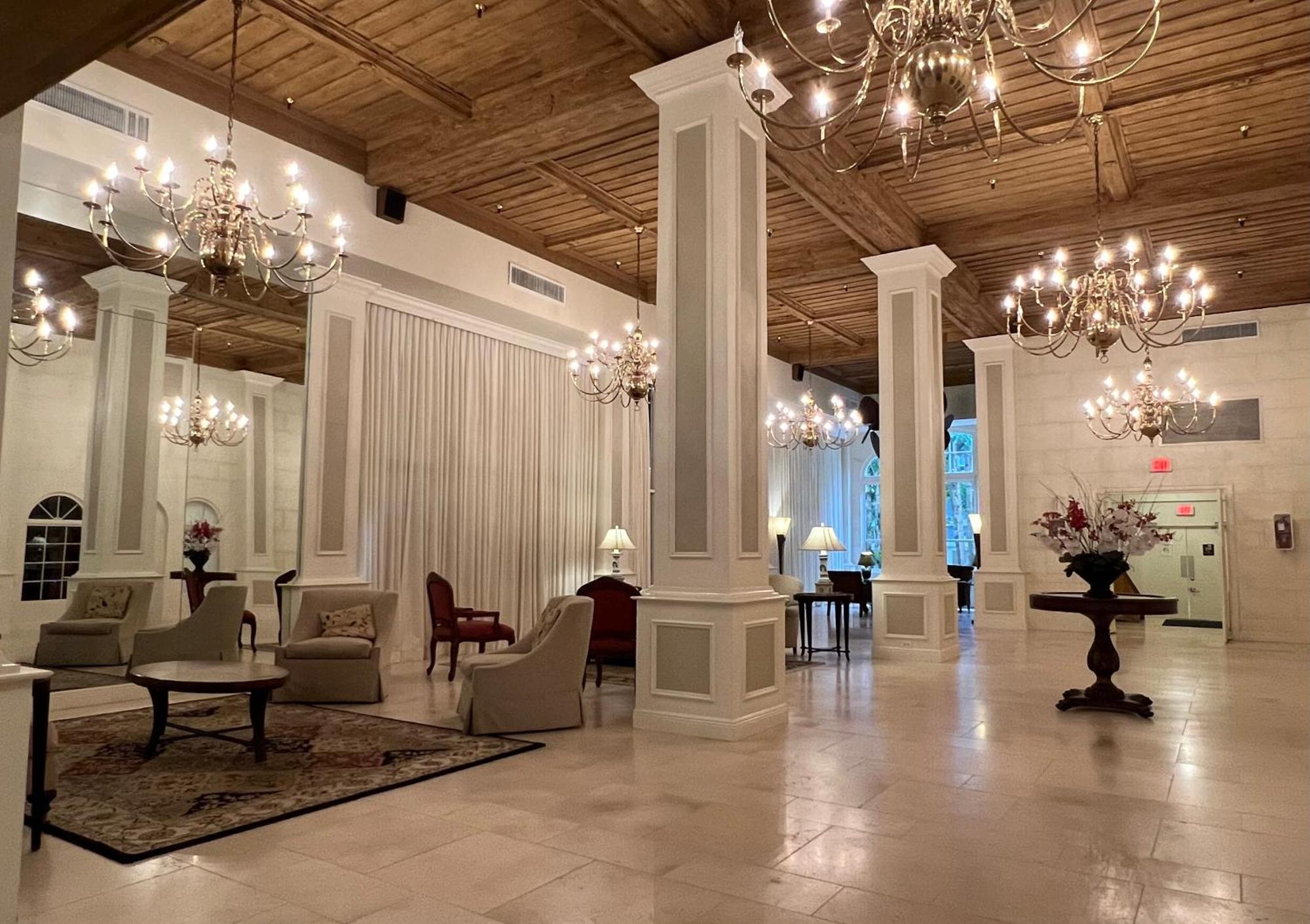 Orchid Suites - Historic Palm Beach Hotel Condominium Екстериор снимка