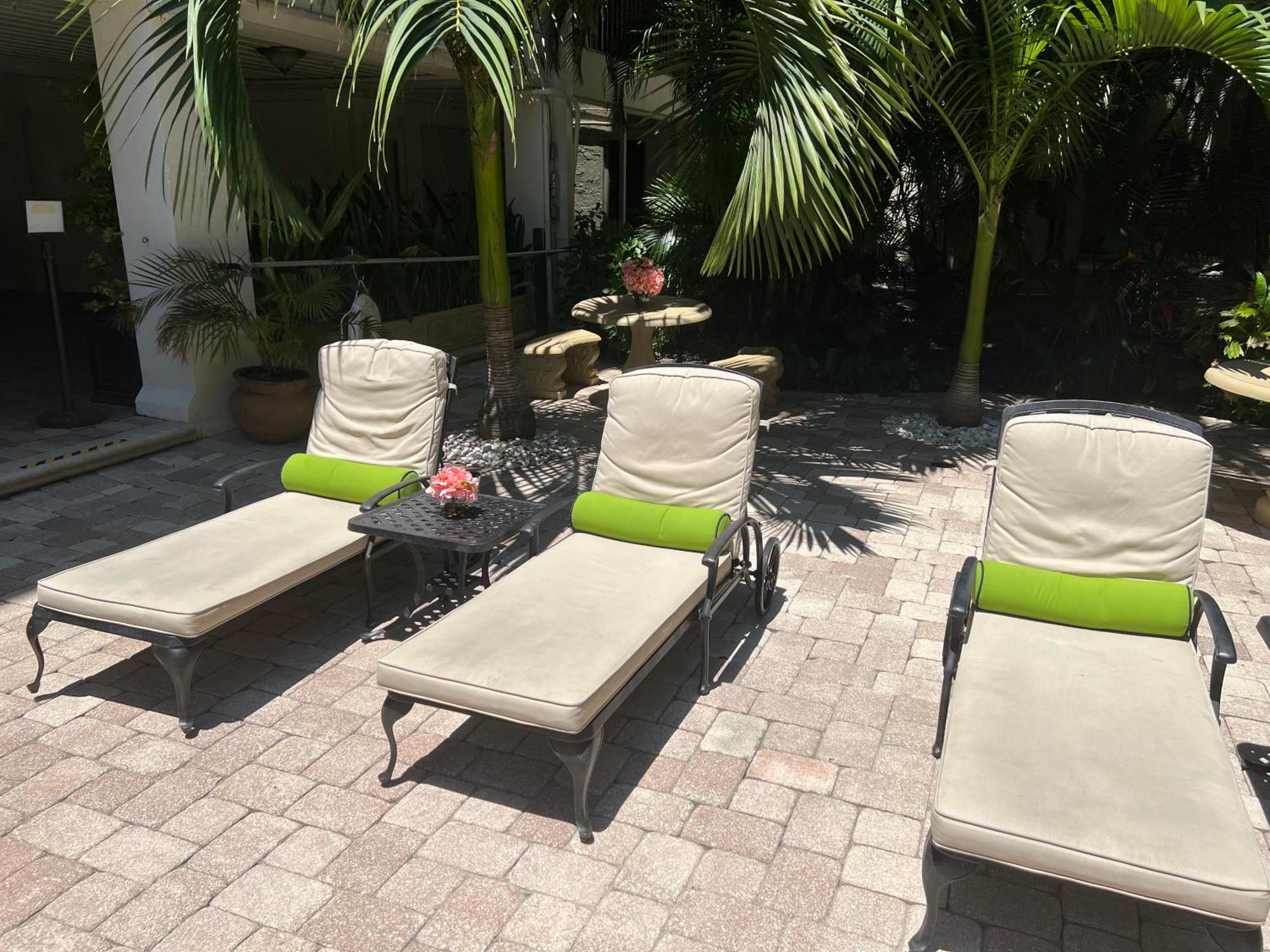 Orchid Suites - Historic Palm Beach Hotel Condominium Екстериор снимка